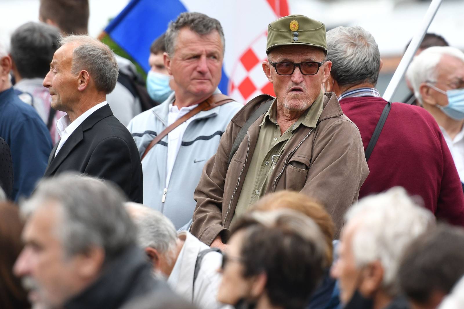 Macek: Ministar Medevd prisustvovao misi zadušnici za 84 žrtve poslijeratnog razdoblja