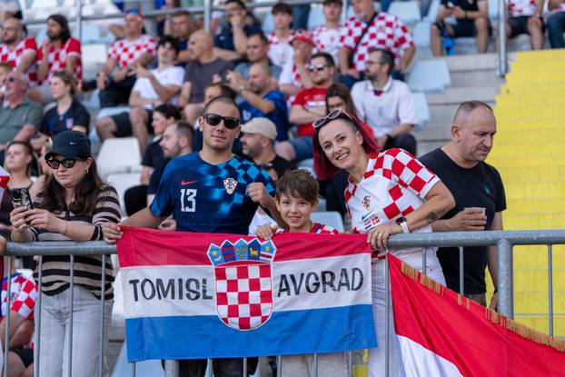 Rijeka: Navijači na prijateljskoj utakmici između Hrvatske i Belgije