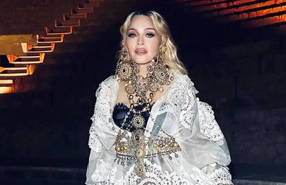 Madonna proslavila rođendan u Pompejima i obećala donaciju