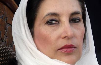 Bhutto umrla od udarca glavom o krov automobila