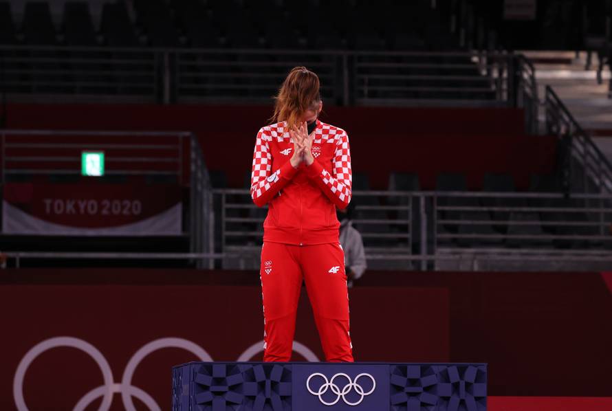 Taekwondo - Women's Welterweight 57-67kg - Medal Ceremony
