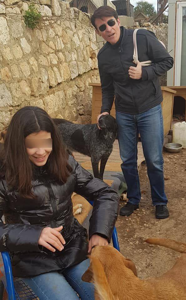 Podružili se s psima: Višnjić i kći posjetili su dubrovački azil