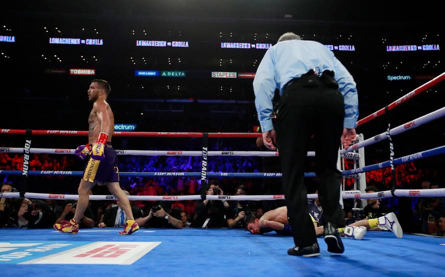 Tko je ugasio svjetlo? Brutalan nokaut čudesnog Lomačenka...