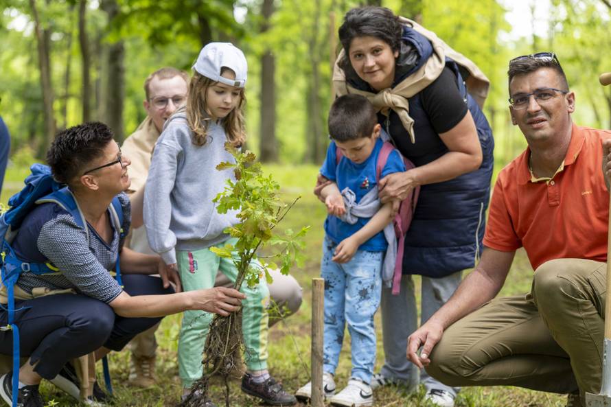 U Vukovaru započela inovativna ekološka akcija sadnje šuma dronovima