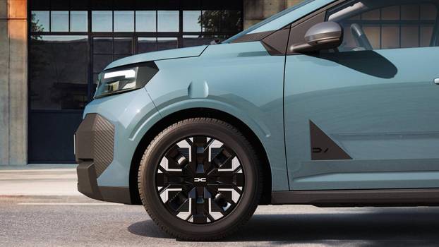 FOTO  Ovo je nova Dacia Spring: Narasla, a i dalje jako povoljna