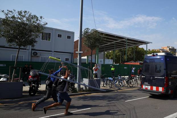 Spanish unions call a general strike in solidarity with Palestinians in Gaza, in Barcelona