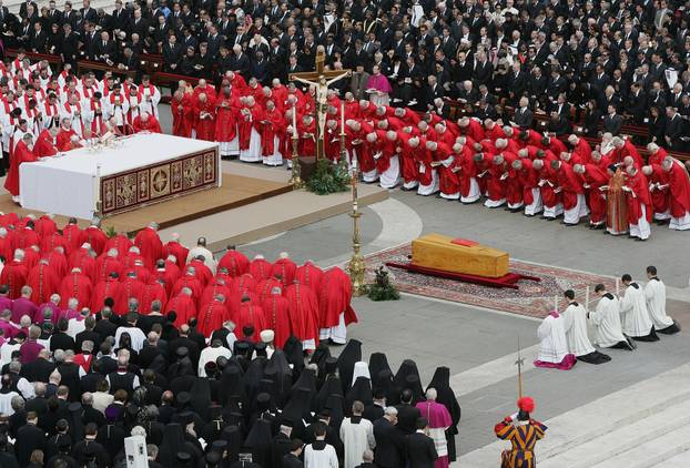 Papa Ivan Pavao II, sprovod