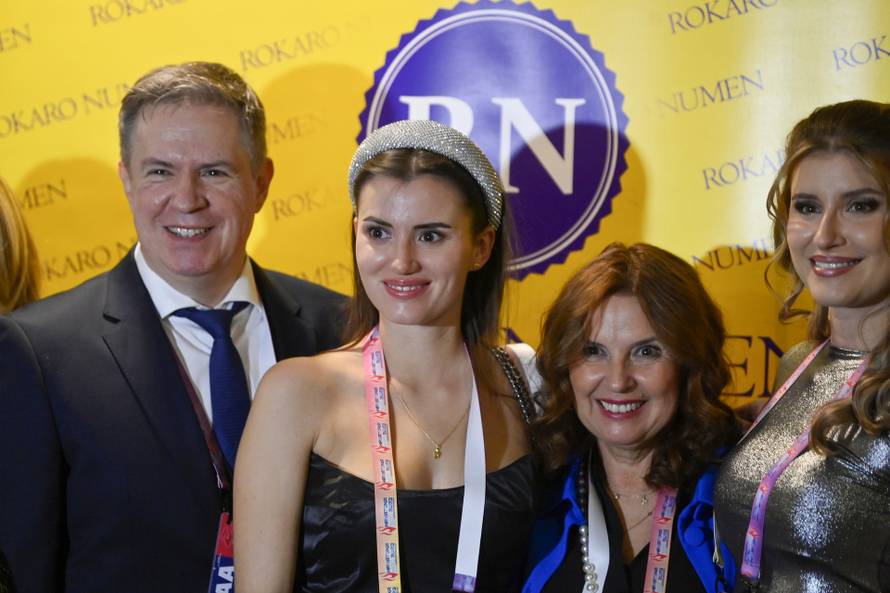 Frankfurt: Krenula Hrvatska Noć pred 13.000 Hrvata