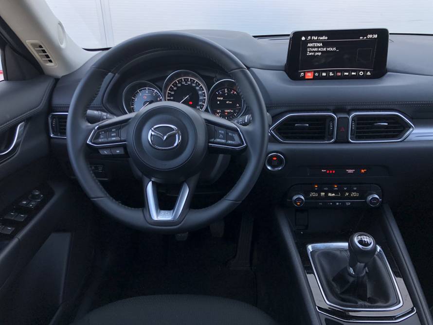 Mazda CX-5 je i uz slabiju opremu 'pravi komad auta'
