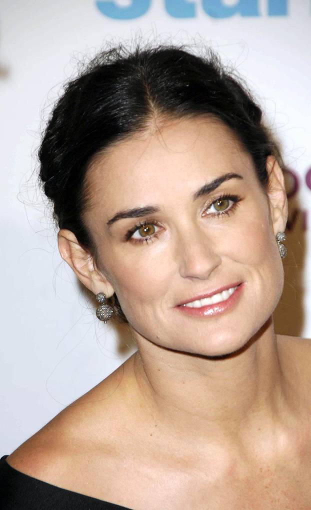 Roswell: 11.11.1962. ro?ena glumica Demi Moore