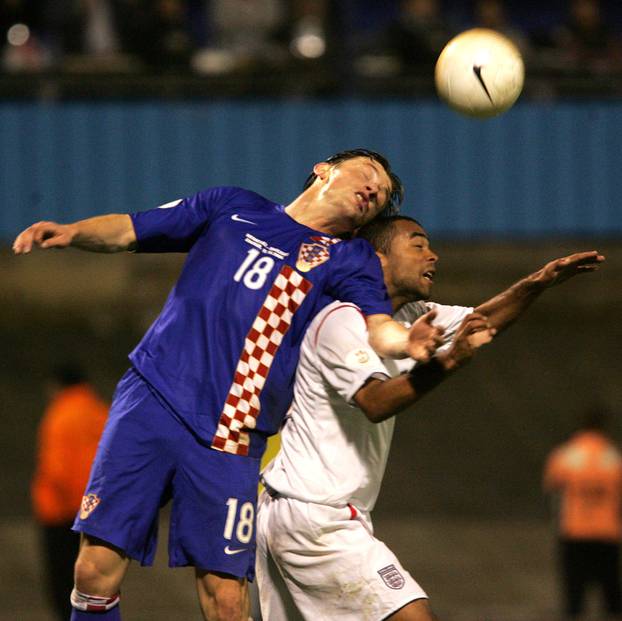 ARHIVA - 2006. Zagreb: Vatreni i "maksimirska krtica" srušili su Englesku 