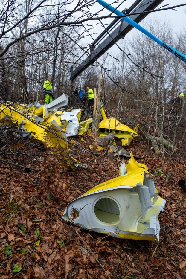 Počelo je uklanjanje turskog Airtractora koji je pao kod Senja