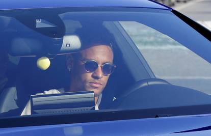 Doista gotovo! Barca objavila da je Neymar zatražio odlazak