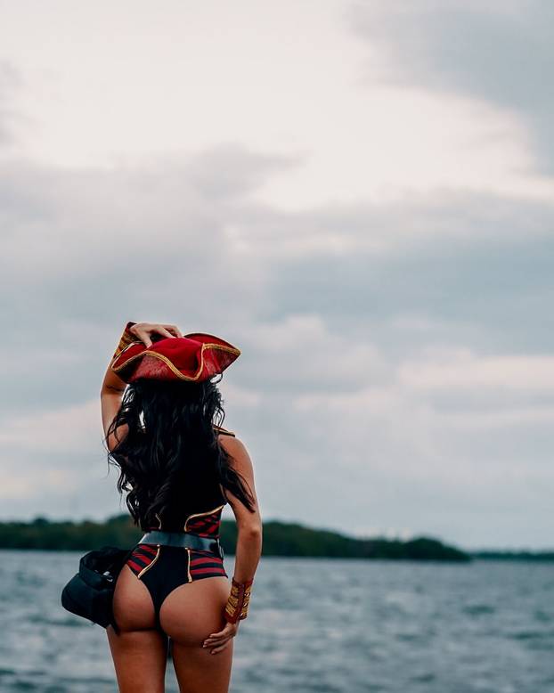 FOTO Ima tijelo iz snova, ali svi su najviše očarani njenim očima