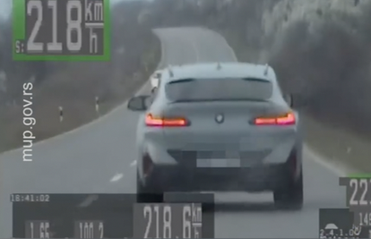 VIDEO Lovili je presretači: Vozačica u Srbiji (50) jurila BMW-om preko 200 na sat