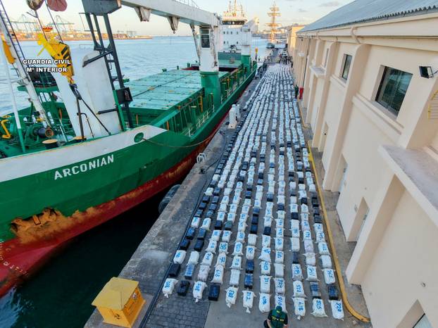 Spain seizes 30 tons of cocaine in record European haul