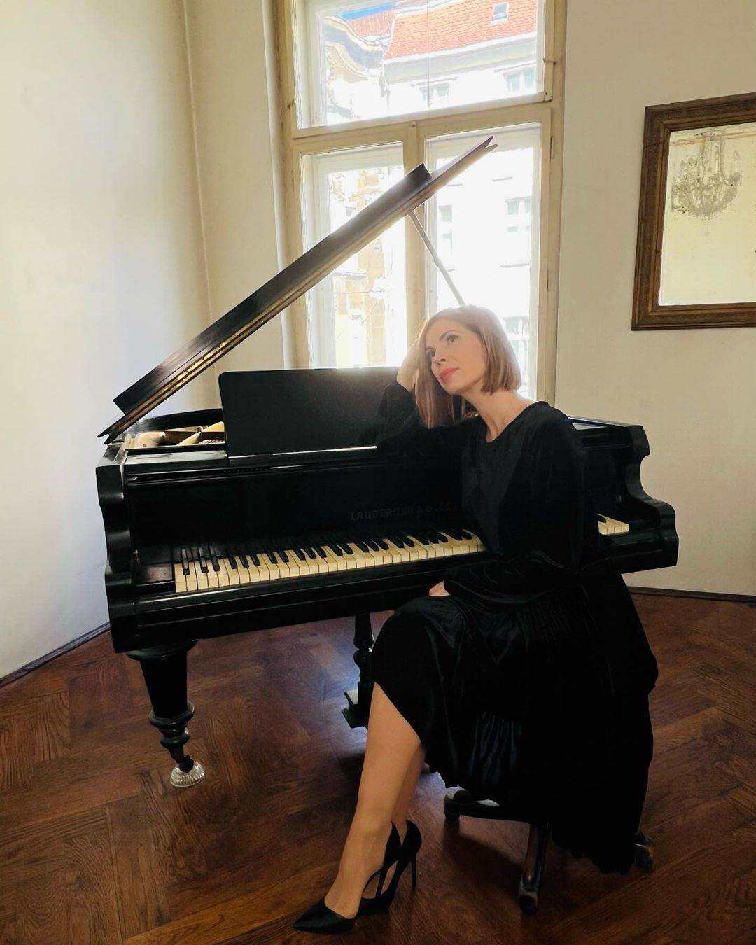 Bojana Gregorić o obiteljskom klaviru: '350 učenika svirat će na njemu. Sad služi za veselje'