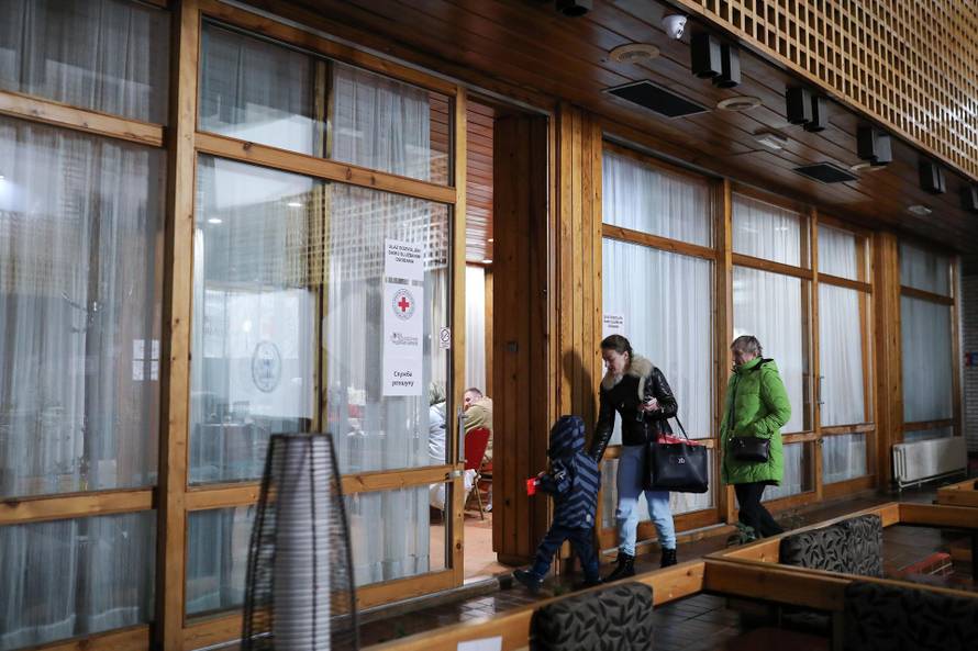 Prve izbjeglice iz Ukrajine već stigle u Hrvatsku, u Motel Plitvice na zagrebačkoj obilaznici