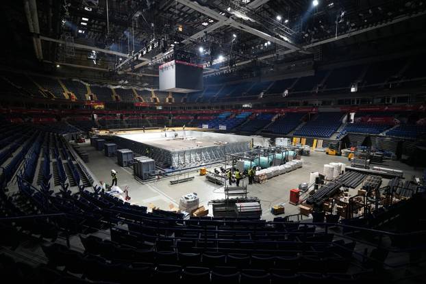 Obilazak Beogradske arene u kojoj  se  postavlja  bazena u kome će se igrati utakmice 37. EP u vaterpolu 