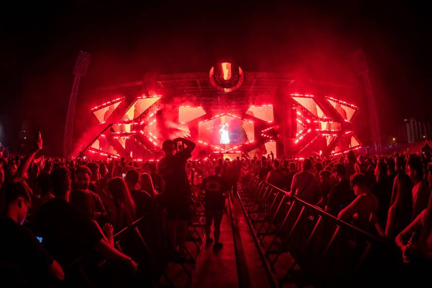 10.07.2026. Split -  Prva večer Ultra Europe Festivala DJ Afrojack. 