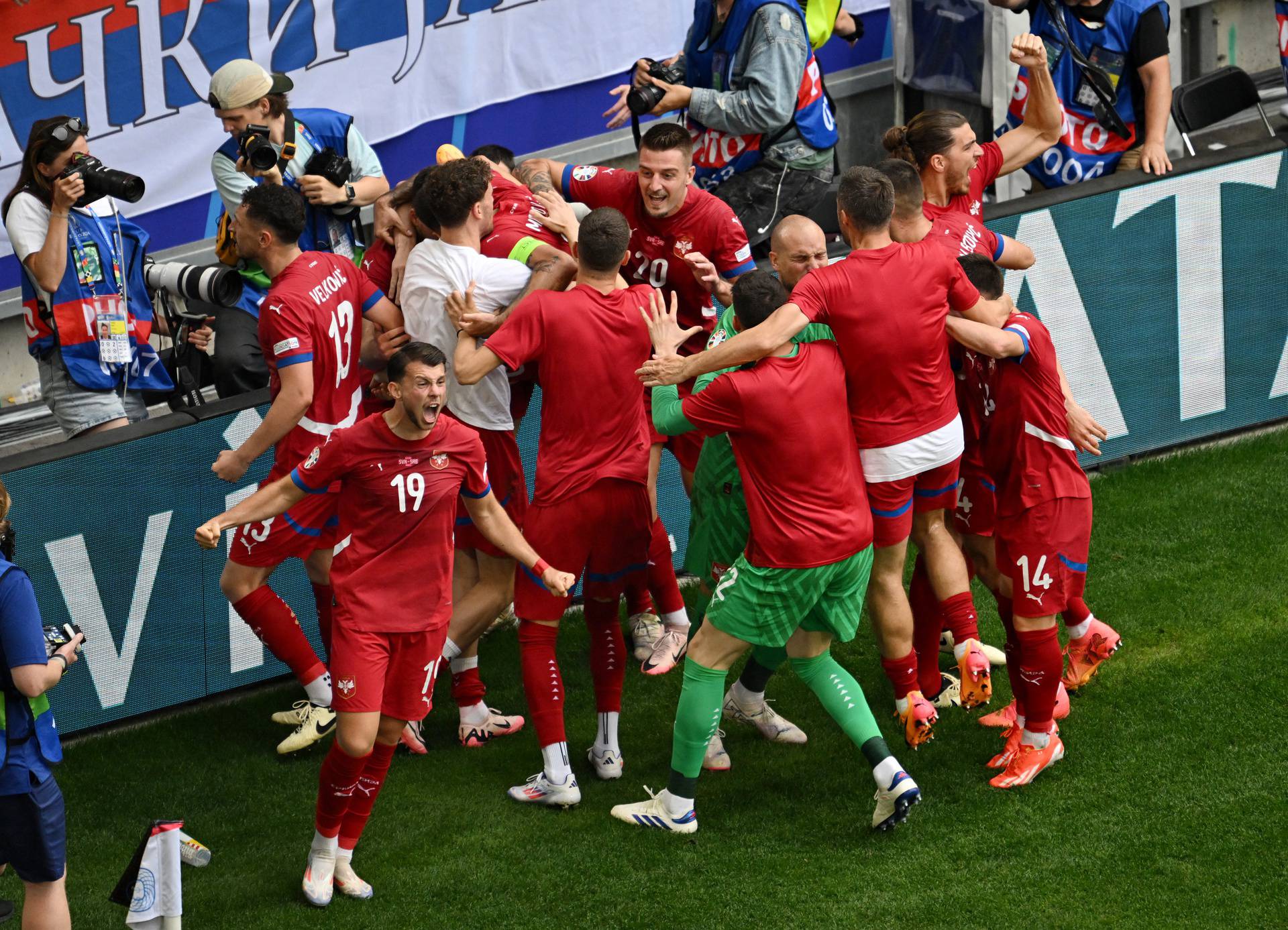 Euro 2024 - Slovenia v Serbia