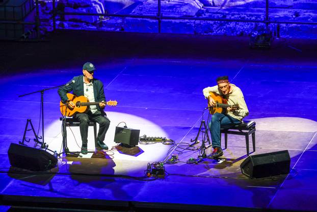 Pula: Vlatko Stefanovski I Miroslav Tadic odrzali su koncert u malom rimskom kazalistu