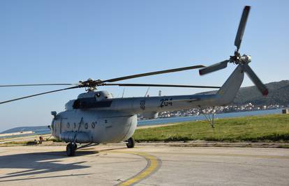 S Hvara, Korčule i Šolte vojnim helikopterom spašavali turiste