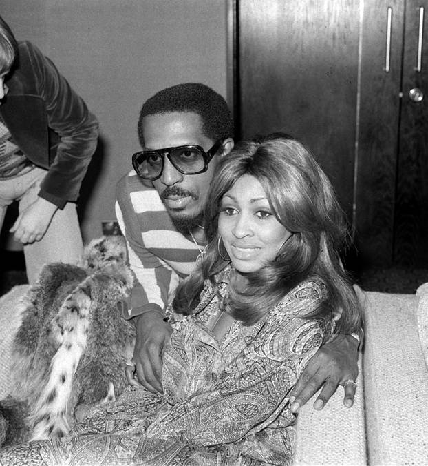 Das amerikanische Pop-Duo Ike und Tina Turner, aufgenommen am 24.10.1975.