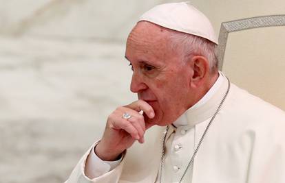 Papa: Crkva, ranjena vlastitim grijehom, nije znala slušati