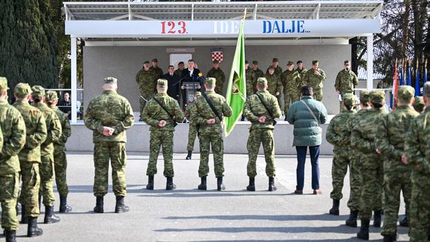 FOTO Milanović: 'O angažmanu vojske izvan domovine uvijek ćemo jako dobro razmisliti'