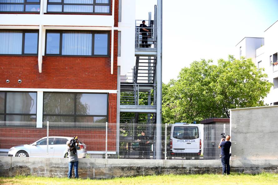 Policija s dugim cijevima čuva navodnog Mossadovog agenta