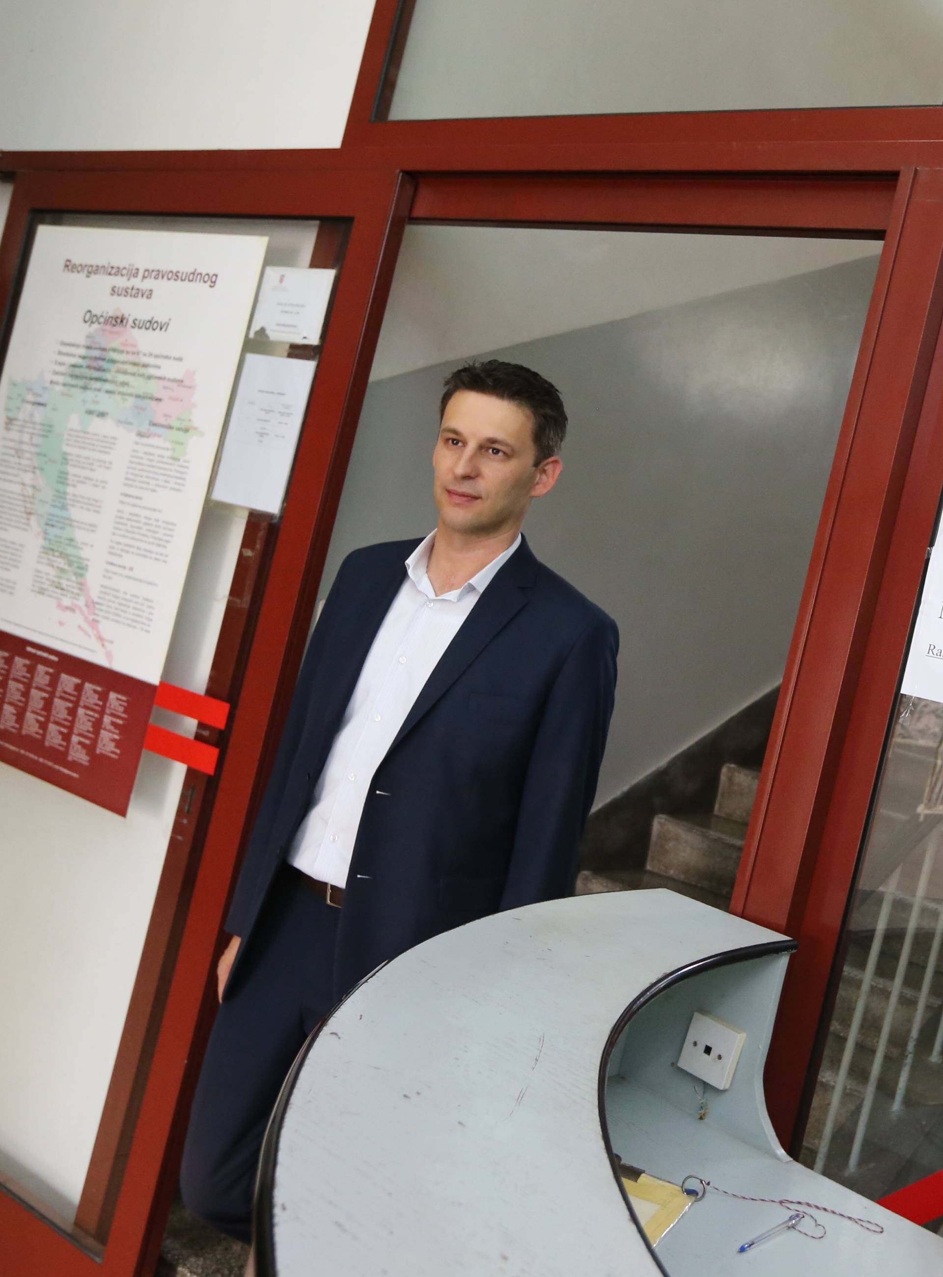 Petrov nakon glasovanja: Dajte glas za budućnost Hrvatske