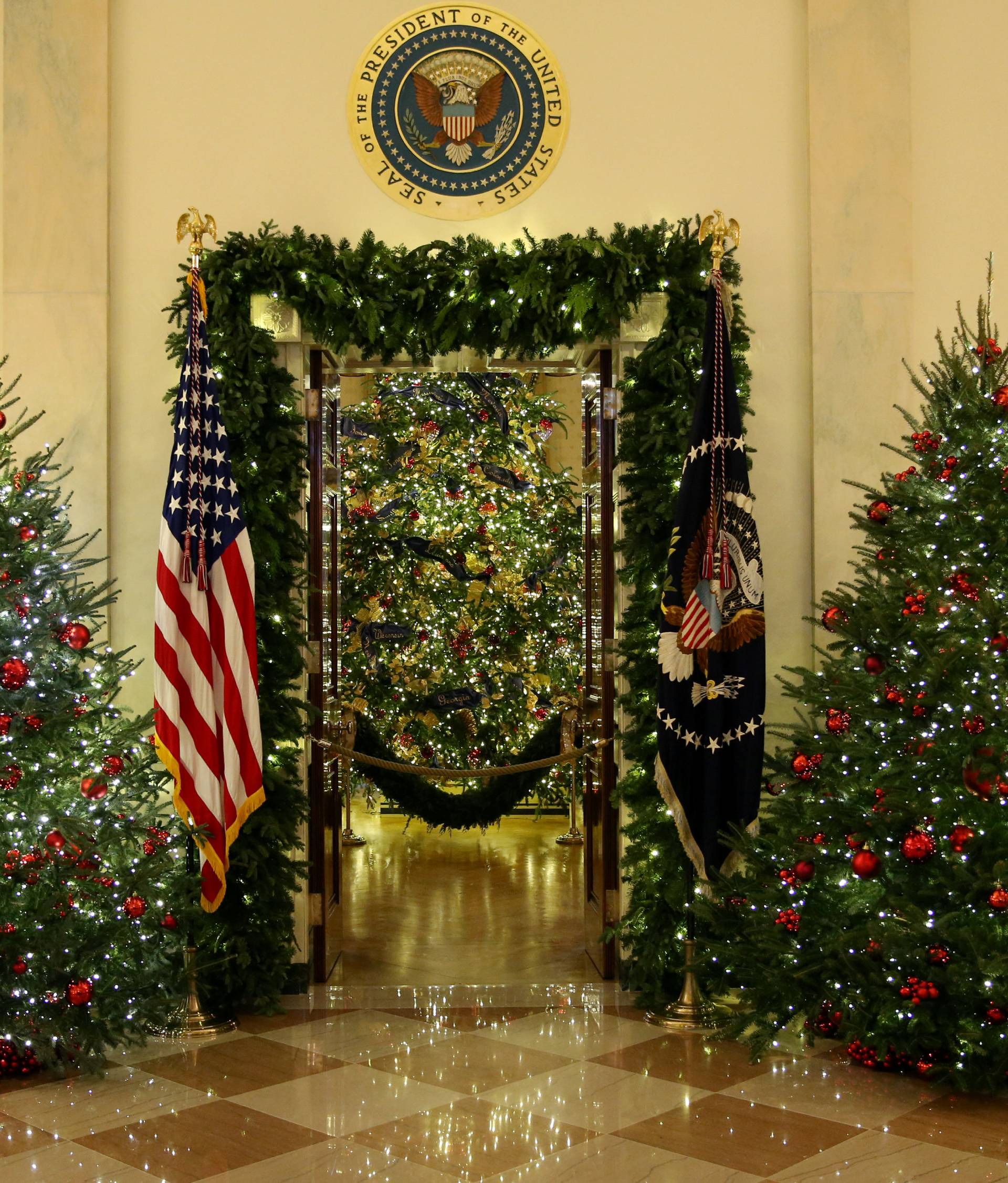 Christmas Press Preview at the White House in Washington