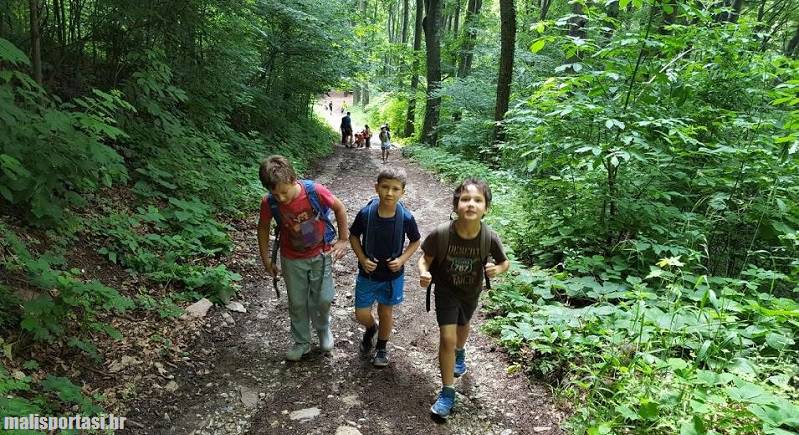 Ljetni kamp Mali sportaši u Zagrebu i Novalji