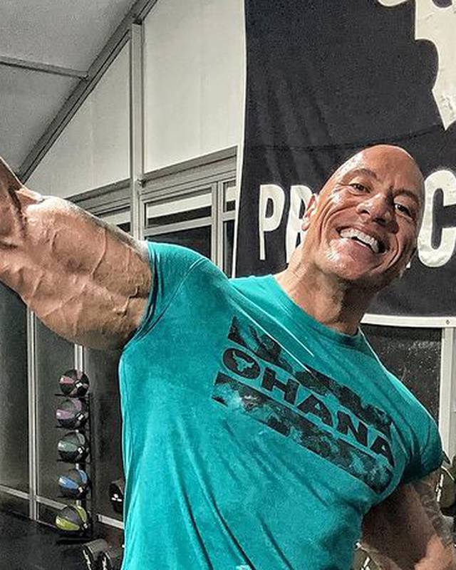 The Rock se maskirao u sebe: 'Kakva si ti legenda, ikonično'