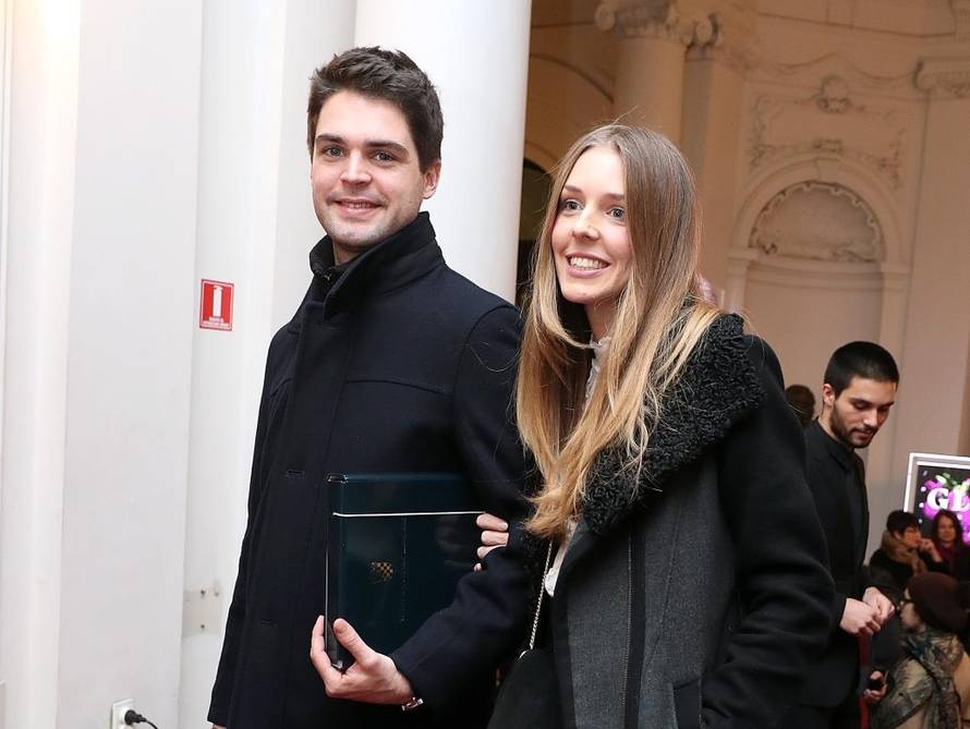 Zagreb: Poznati na premijeri predstave Glumica