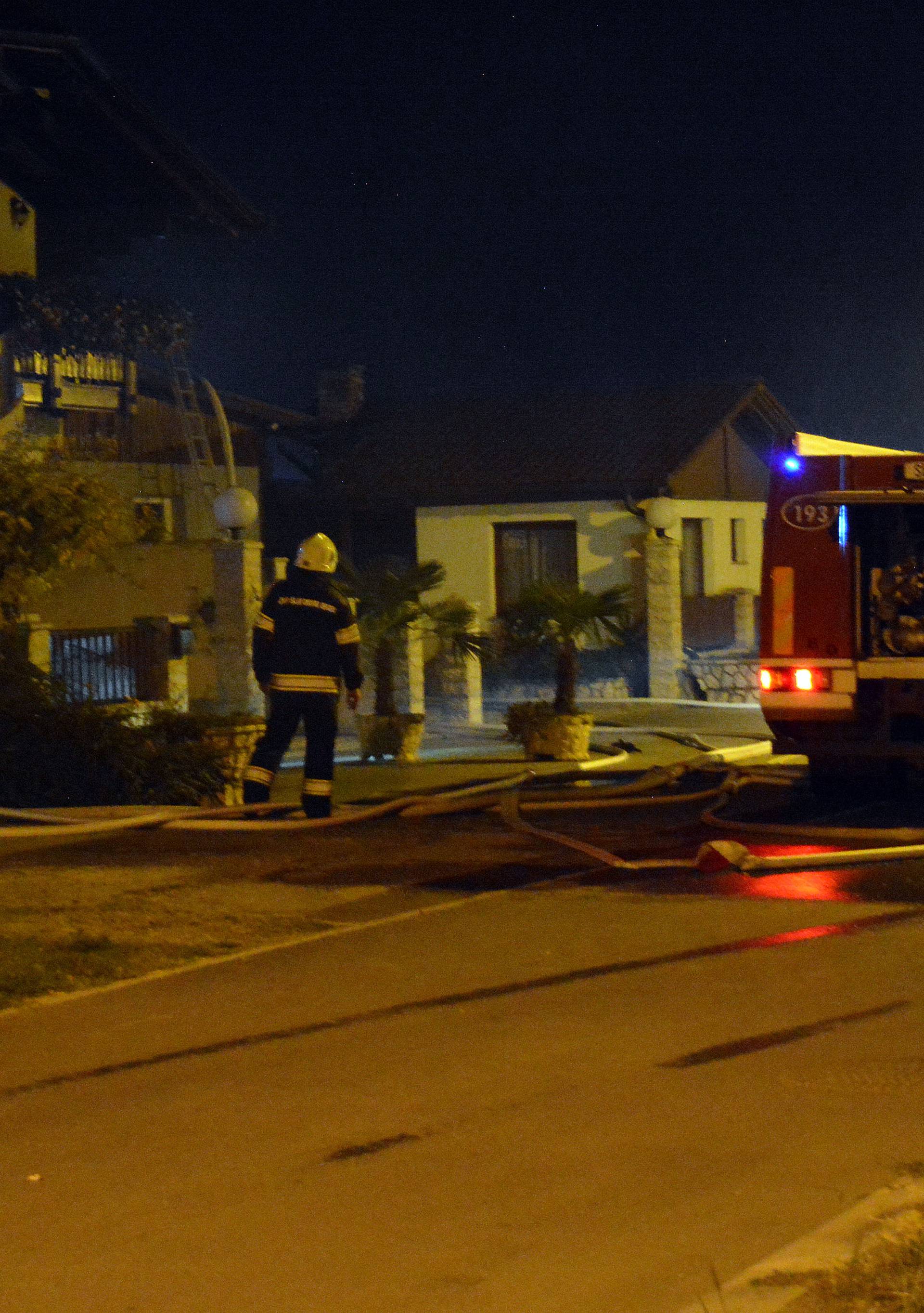 Buknuo je požar u stolarskoj radionici: Nitko nije ozlijeđen