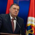 Bjegunac Dodik: 'Interpol neće raspisati tjeralicu protiv mene, Vučić me upravo obavijestio'