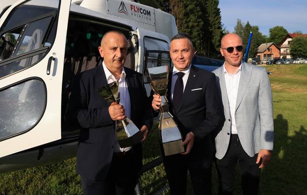 Helicopter with HNS Cup headed for the winners to Rijeka