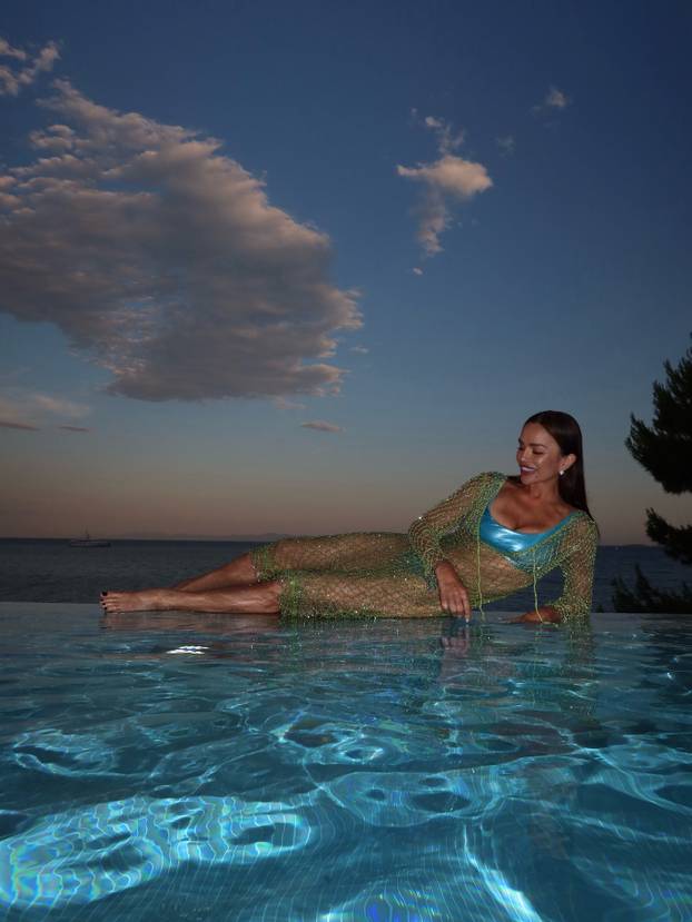 FOTO Severina i Maja Šuput se na tajnom otoku 'skrivaju' od svijeta, evo gdje uživaju