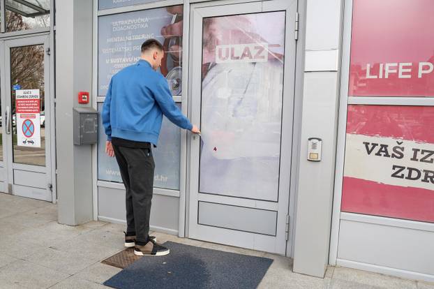 Zagreb: Dominik Livaković dolazi na liječnički pregled