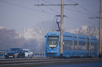 FOTO Tramvaji od jutros voze preko Jadranskog mosta, ovdje ih nije bilo više od dvije godine