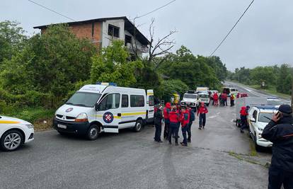 HGSS i policija nastavljaju s potragom i tijekom noći: U Cessni je bio i jedan Hrvat