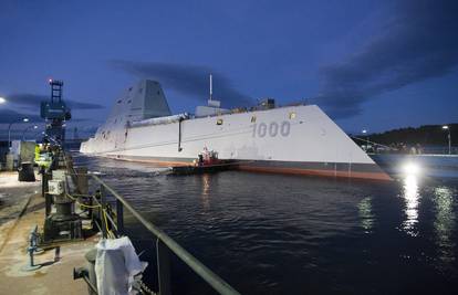 Novi američki razarač Zumwalt podsjeća na Ratove zvijezda