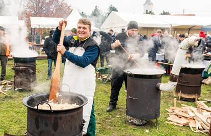 Zimski vašar i Čvarkfest: U subotu svi na čvarke u Karanac