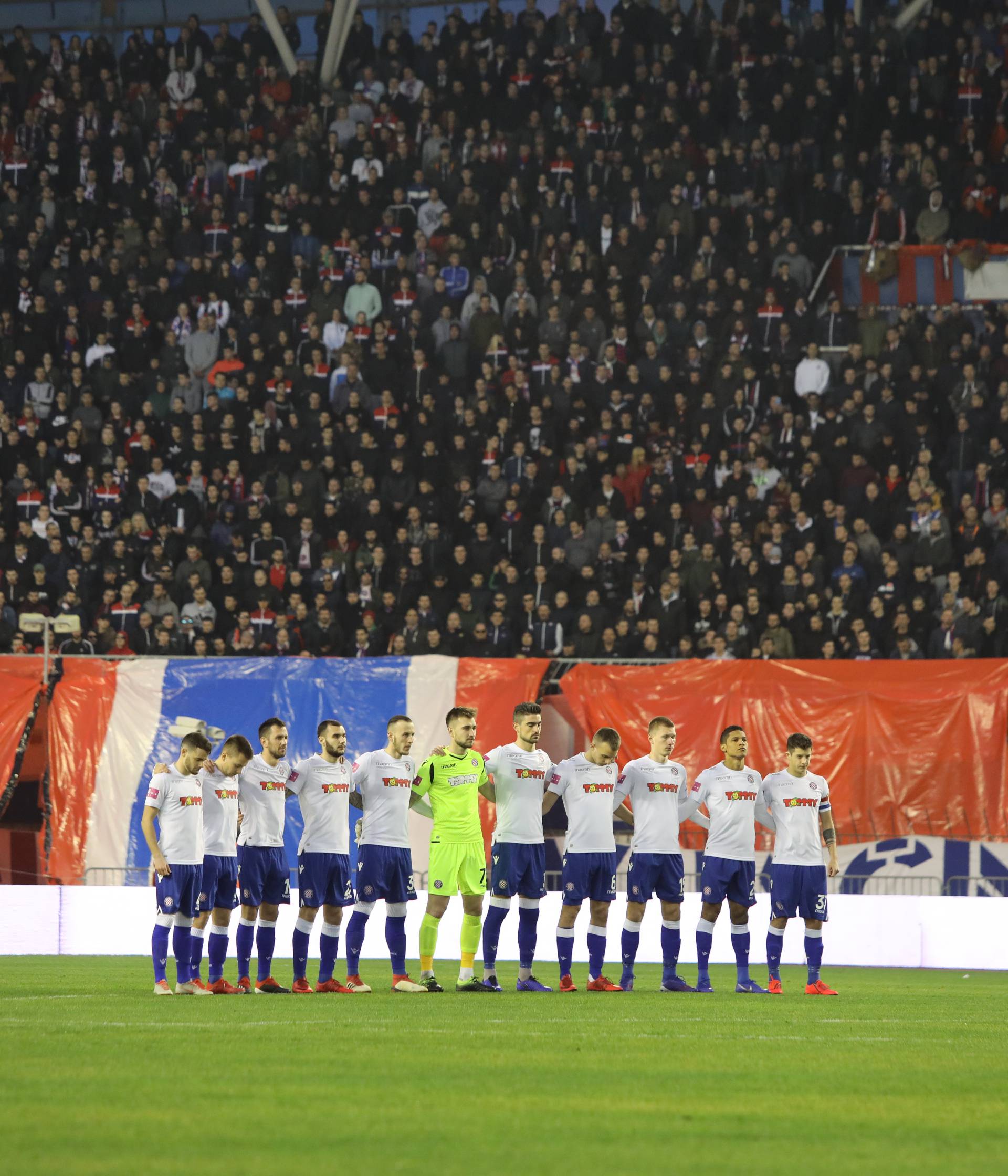 Hajduk pred svojim navijačima: Poljud je ispunilo 17.000 ljudi
