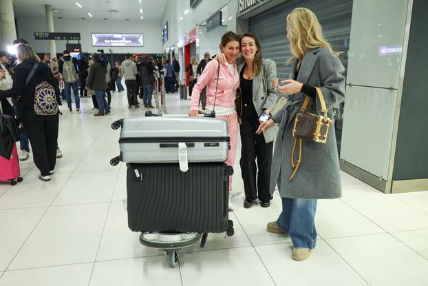 Hrvatski državljani iz Ujedinjenih Arapskih Emiratima sletli su u zracnu luku u Zagrebu 