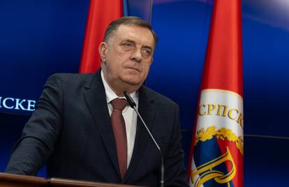 Bjegunac Dodik: 'Interpol neće raspisati tjeralicu protiv mene, Vučić me upravo obavijestio'