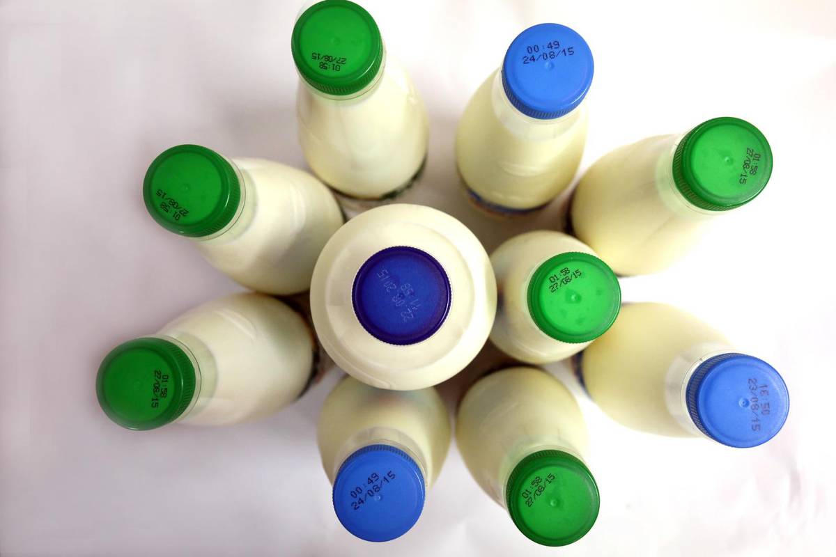 Od 1. srpnja vraća se povratna naknada za mlijeka i jogurte. Litra mlijeka skuplja za 52 lipe