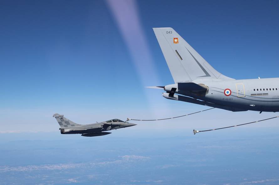 Piloti naših Rafalea prvi put u letu točili gorivo iznad Hrvatske